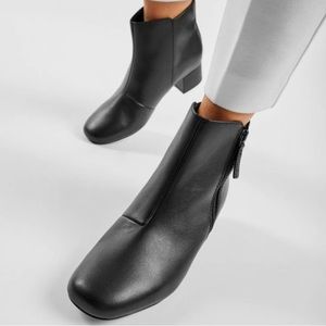 Clarks leather Marilyn Beth black ankle boot size 7.5